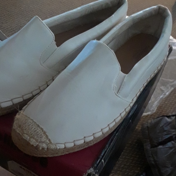 Women canvas shoes - Picture 3 of 3